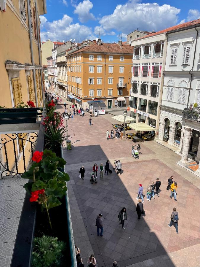 Appartement Linden Korzo à Rijeka Extérieur photo